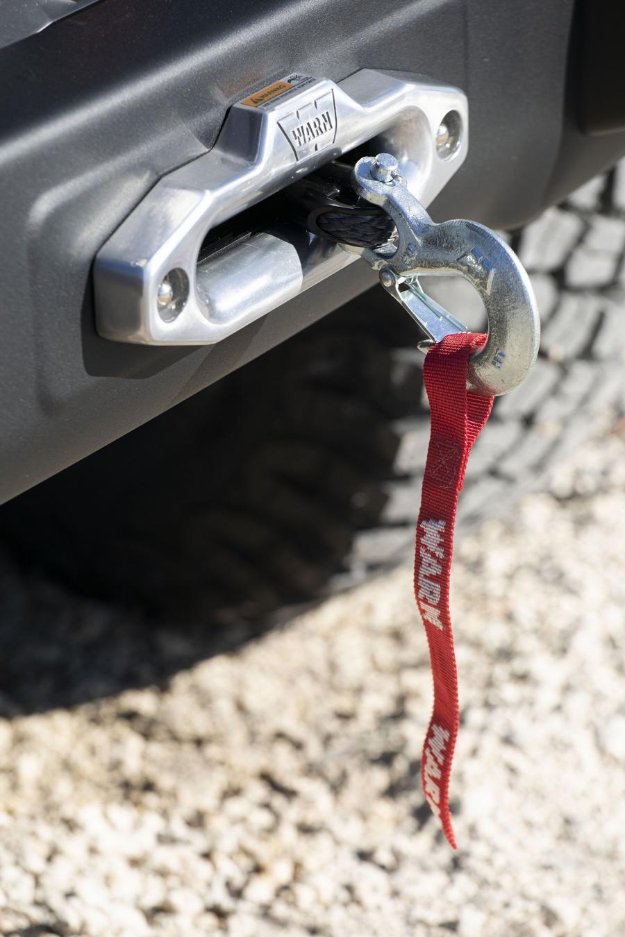 Детали экстерьера Jeep Gladiator Three O Five (JT) 2019 года  (фото 2 из 20)